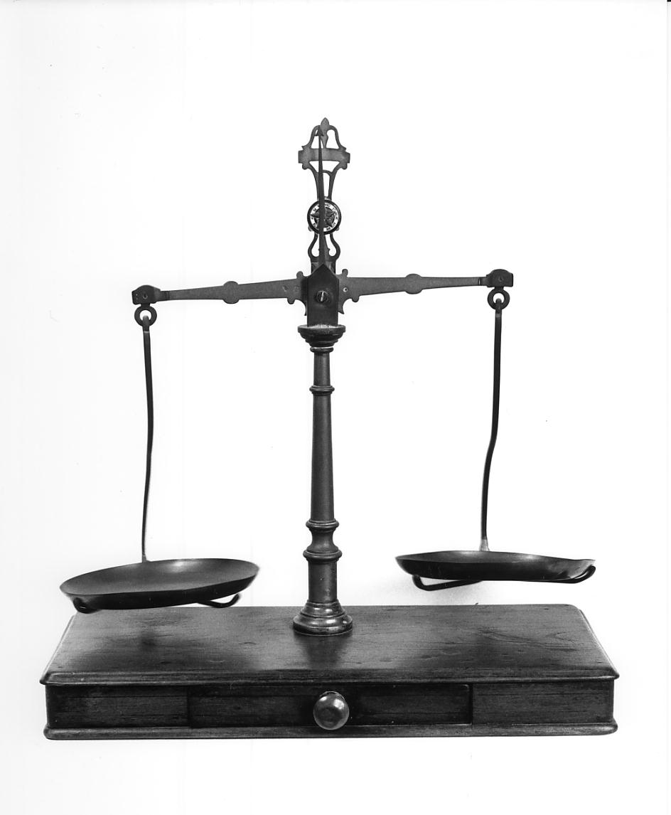 bilancia, opera isolata - ambito mantovano (fine sec. XIX)