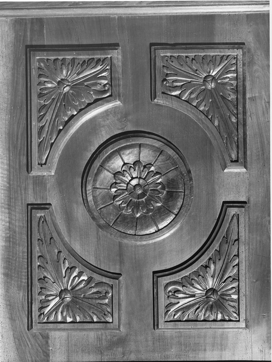 Motivi decorativi vegetali (decorazione plastica) - ambito mantovano (sec. XVII)