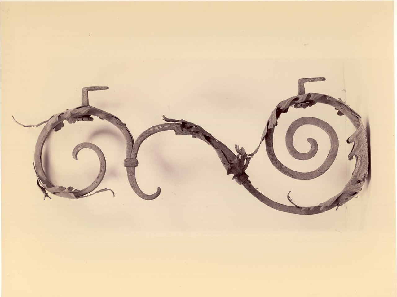 candeliere da parete, opera isolata - ambito bresciano (seconda metà sec. XVIII)