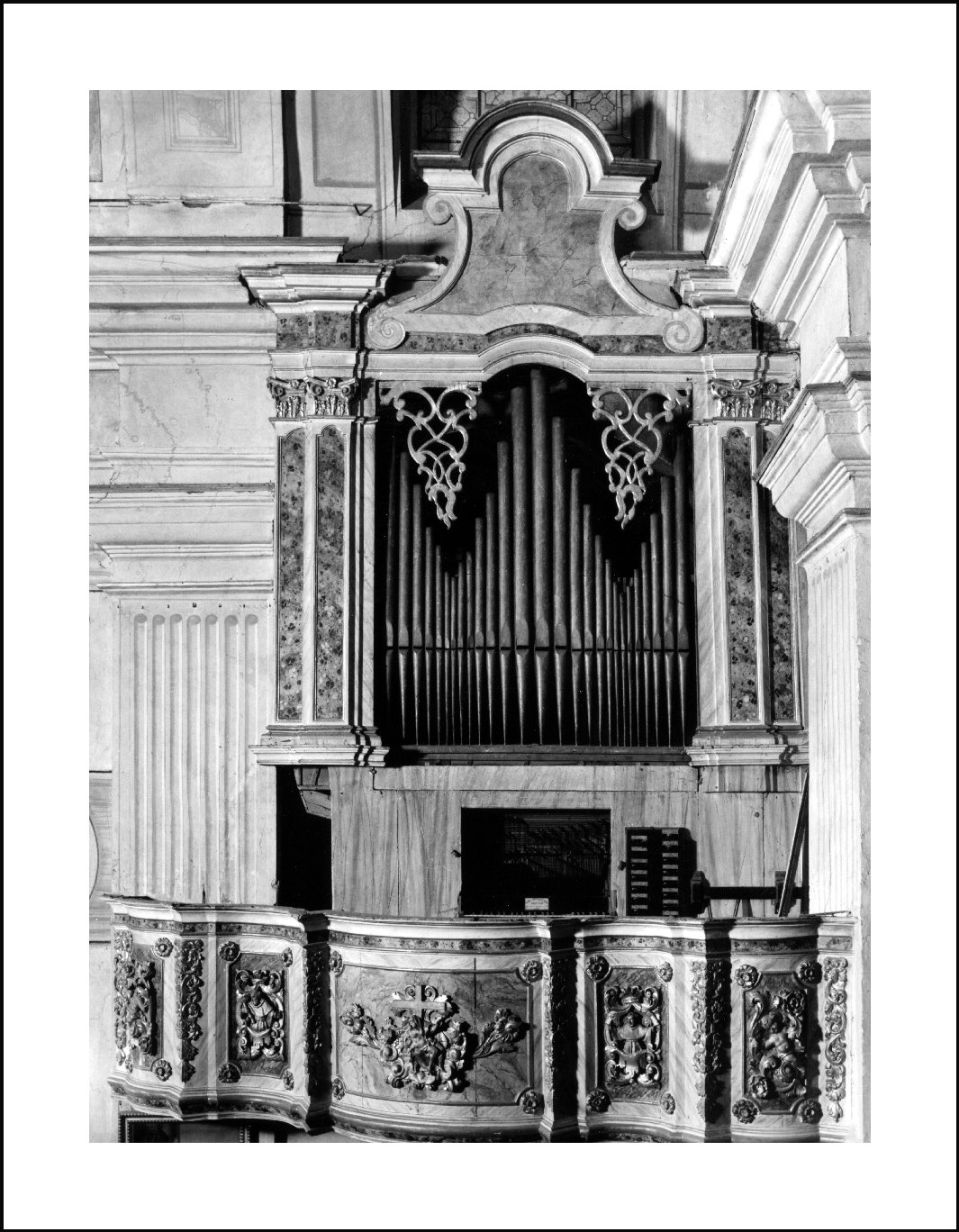 cassa d'organo, insieme - ambito bresciano (metà sec. XVIII)