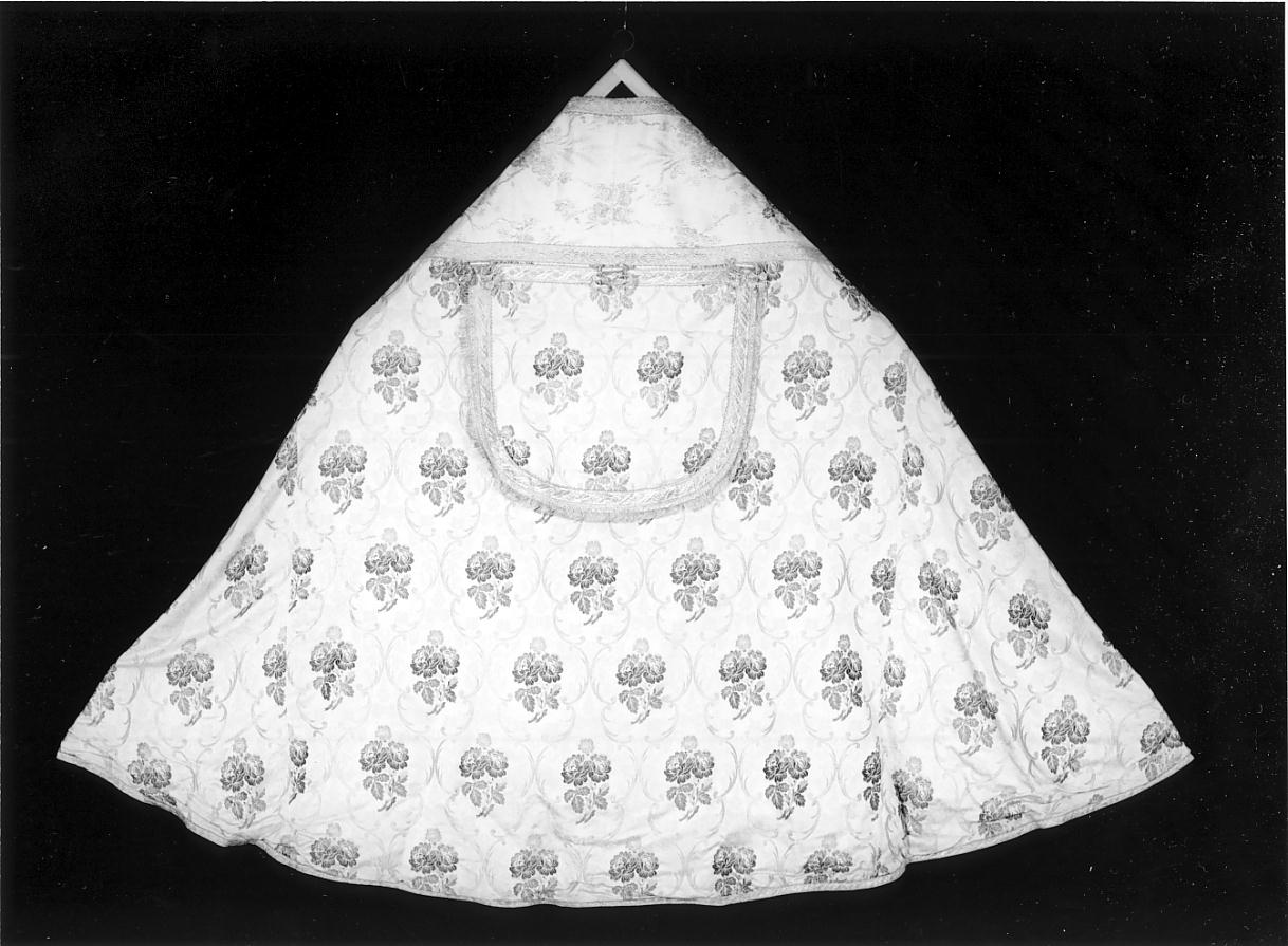 motivi decorativi floreali (piviale, opera isolata) - manifattura cremonese (secondo quarto sec. XX)