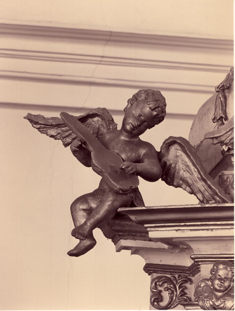angioletto musicante (statuetta, elemento d'insieme) di Barilli Giovanni Battista (sec. XVIII)