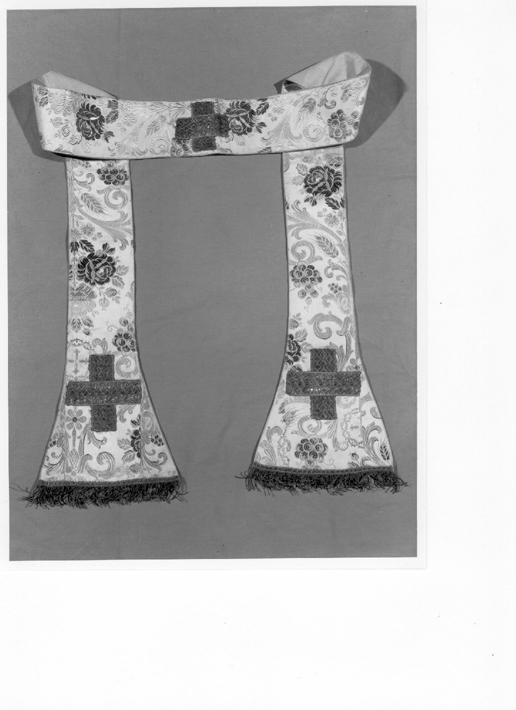 stola, opera isolata - manifattura lombarda (primo quarto sec. XX)