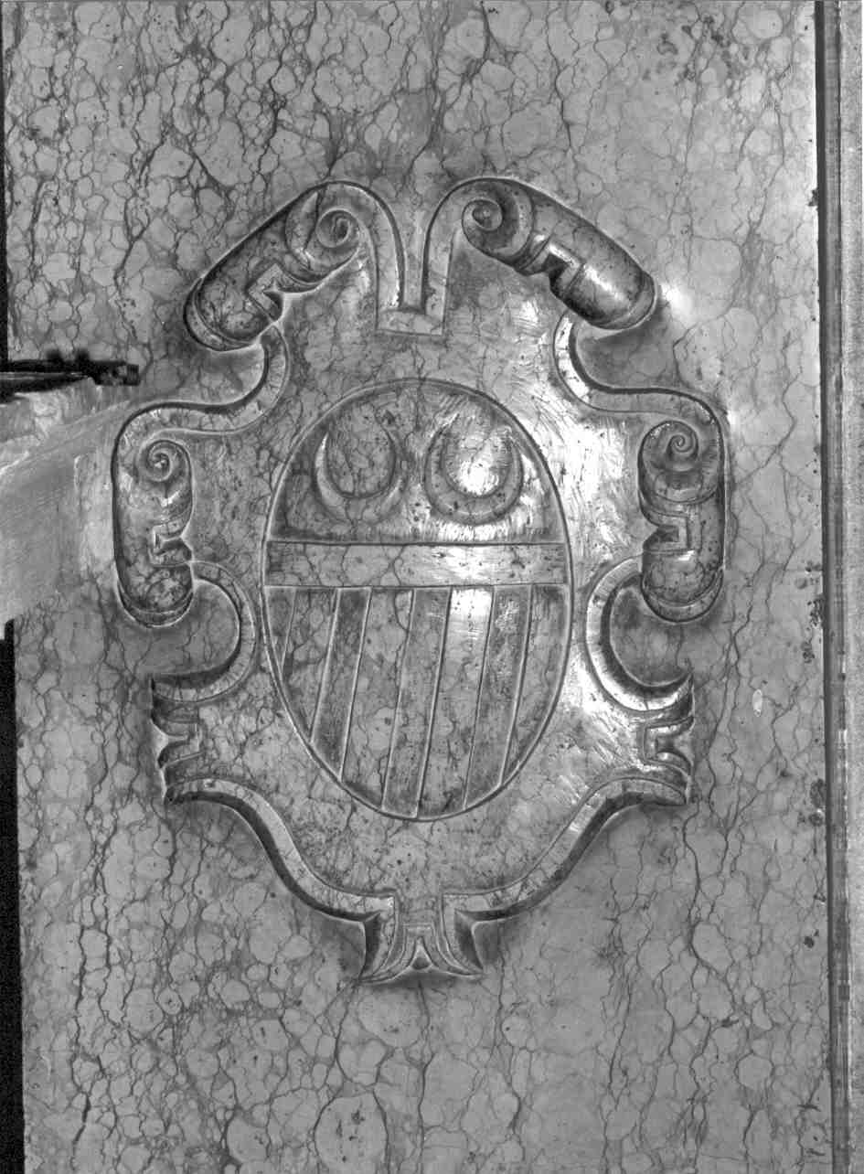 stemma (rilievo, insieme) - ambito veronese (ultimo quarto sec. XVIII)