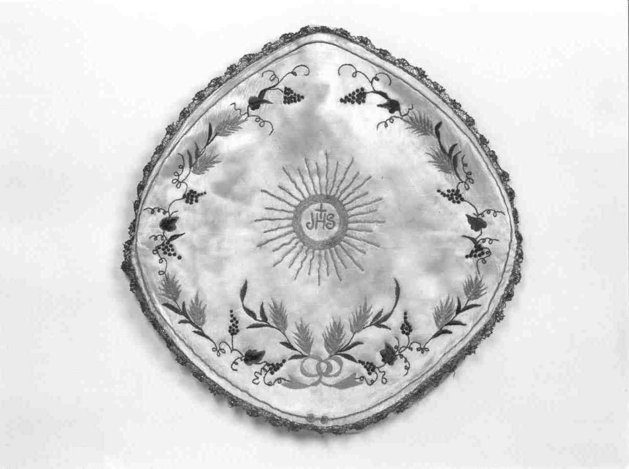 copriostensorio, opera isolata - manifattura mantovana (secondo quarto sec. XX)