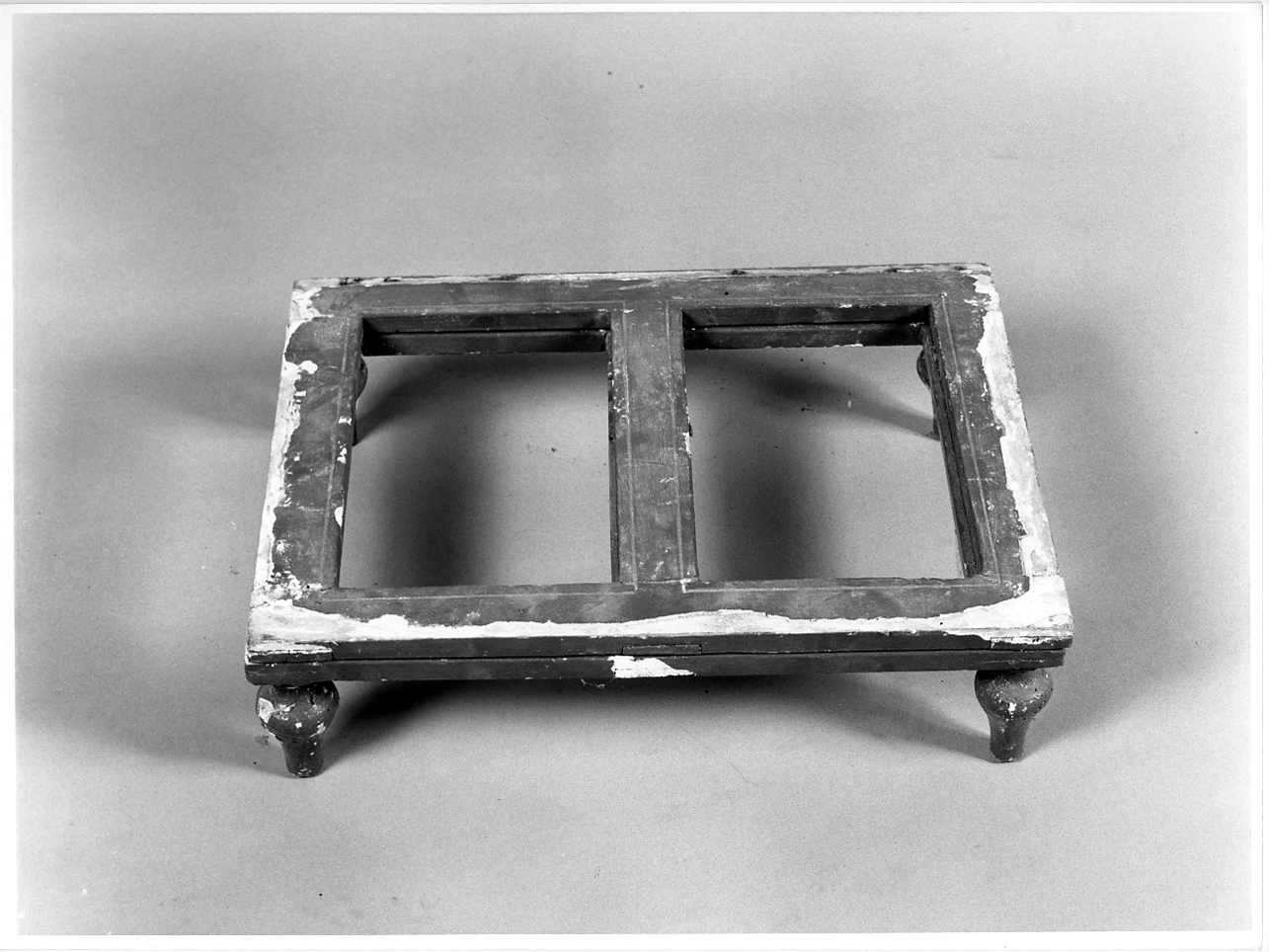 leggio d'altare, opera isolata - ambito lombardo (prima metà sec. XX)