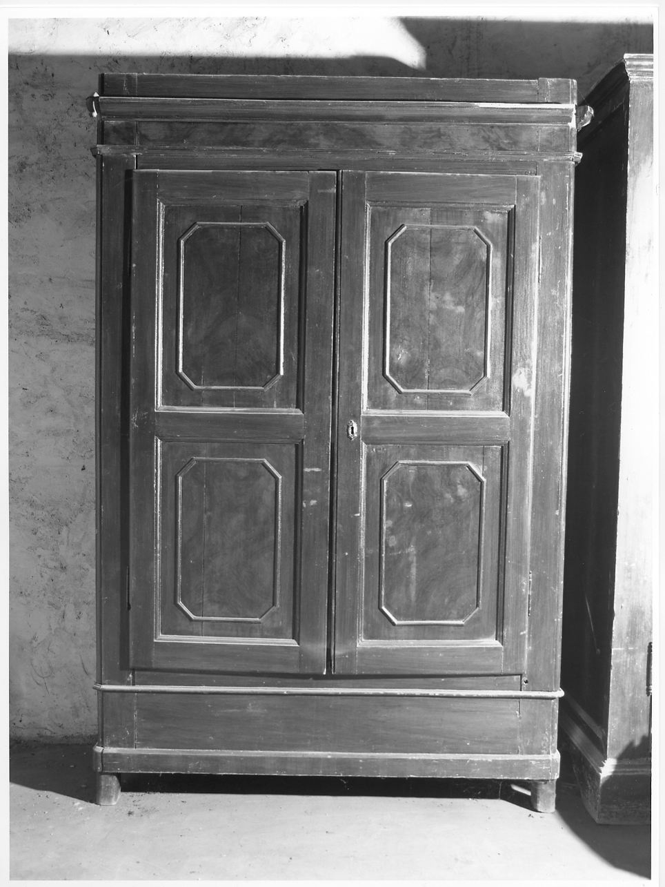 armadio, opera isolata - ambito lombardo (secc. XIX/ XX)