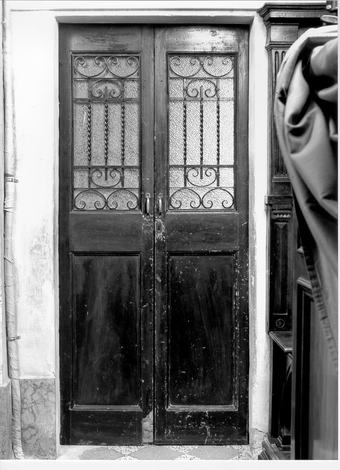 porta, opera isolata - ambito mantovano (sec. XIX)