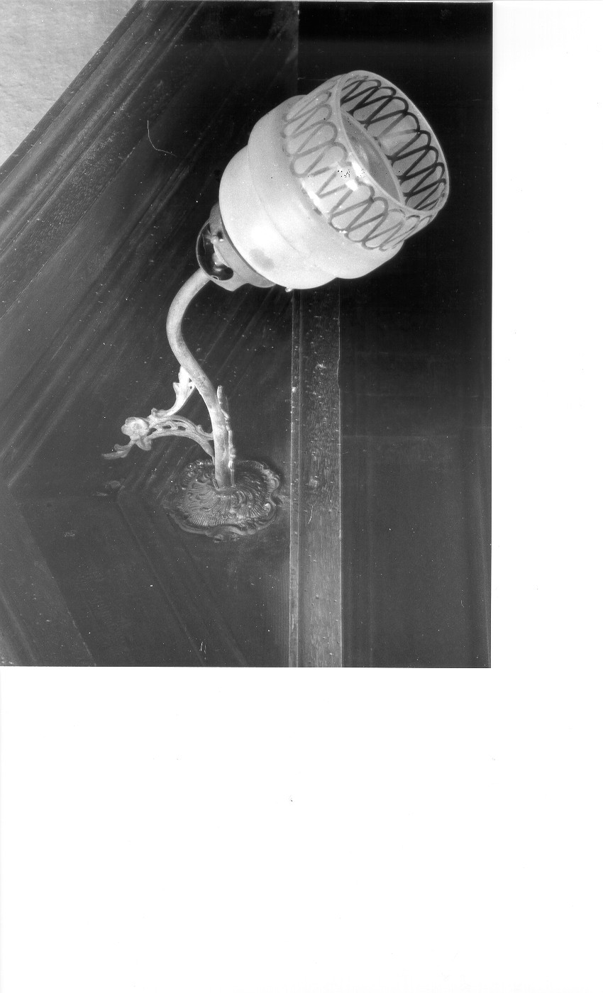 lampada, opera isolata - ambito mantovano (prima metà sec. XX)