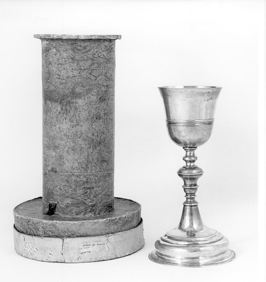 calice, opera isolata - bottega lombarda (sec. XVIII)