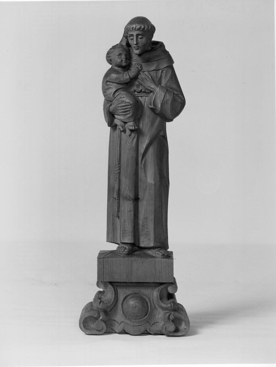 Sant'Antonio da Padova con il bambino (statua, elemento d'insieme) - ambito bresciano (primo quarto sec. XX)