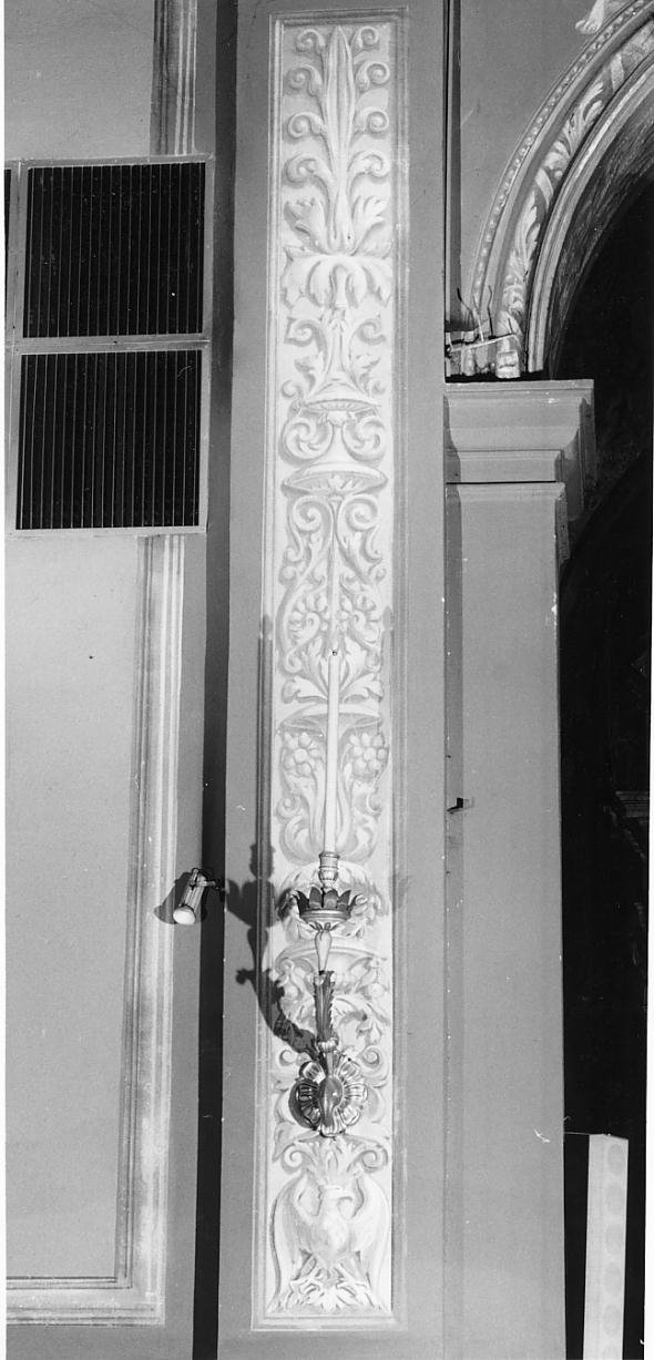 Motivo decorativo a candelabro (decorazione pittorica) di Pizzini Ettore da Udine (sec. XX)