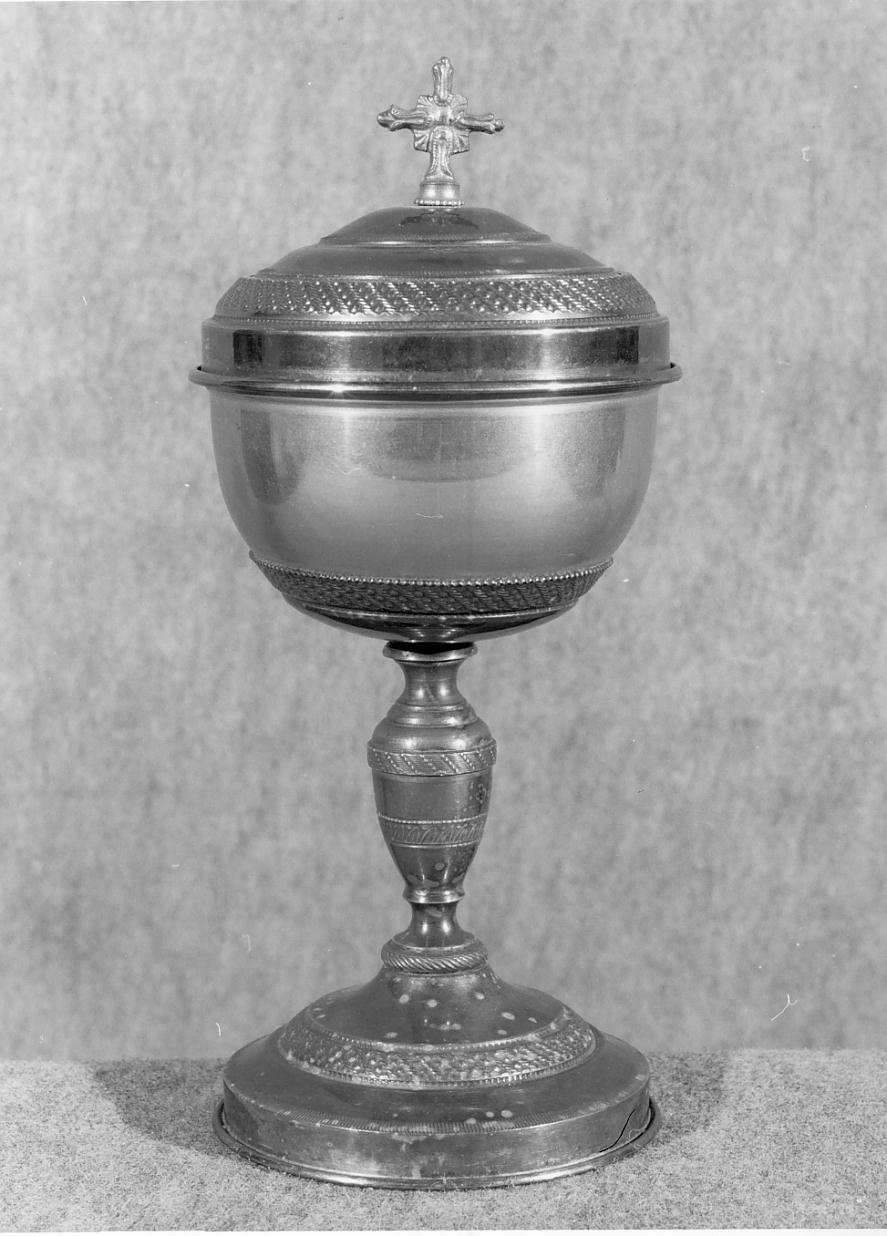 pisside - ambito mantovano (sec. XX)