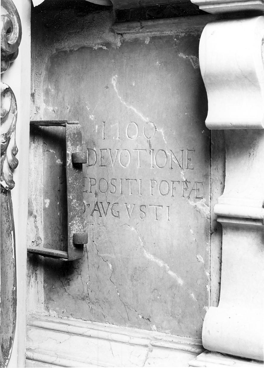 lapide, elemento d'insieme - ambito cremonese (prima metà sec. XVIII)