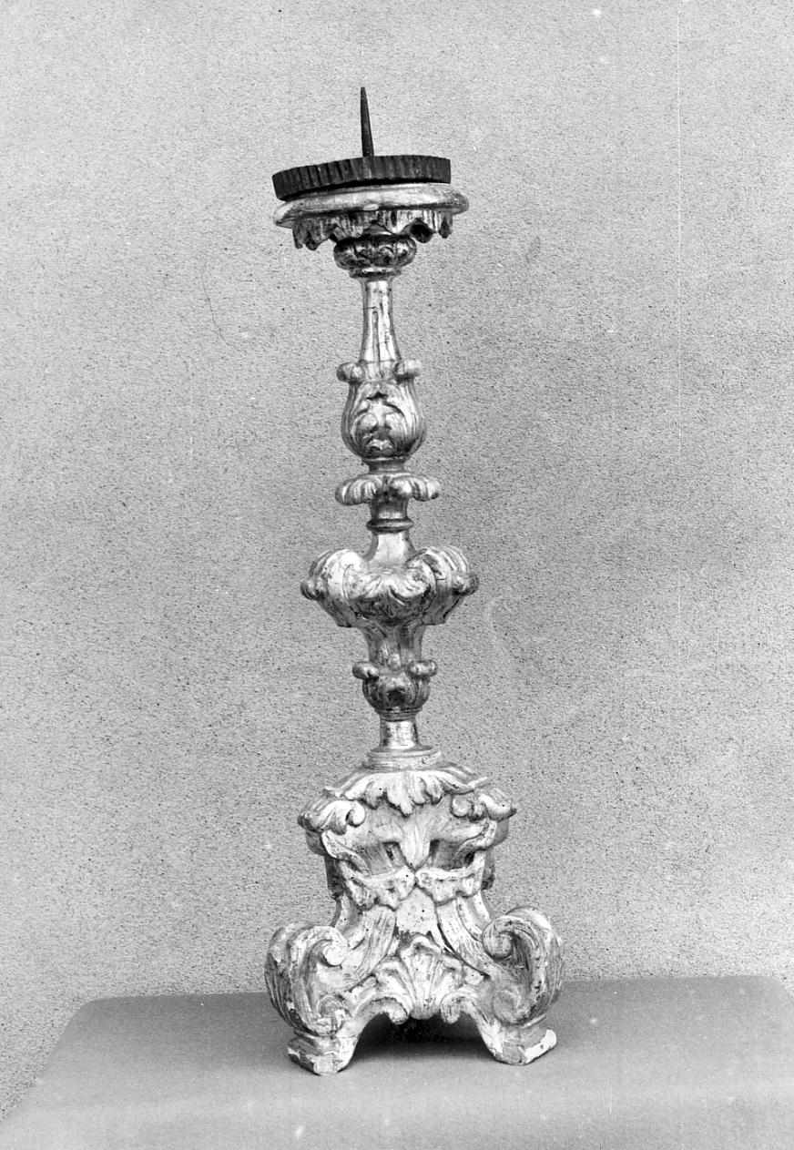 candeliere d'altare, serie - ambito cremonese (prima metà sec. XVIII)