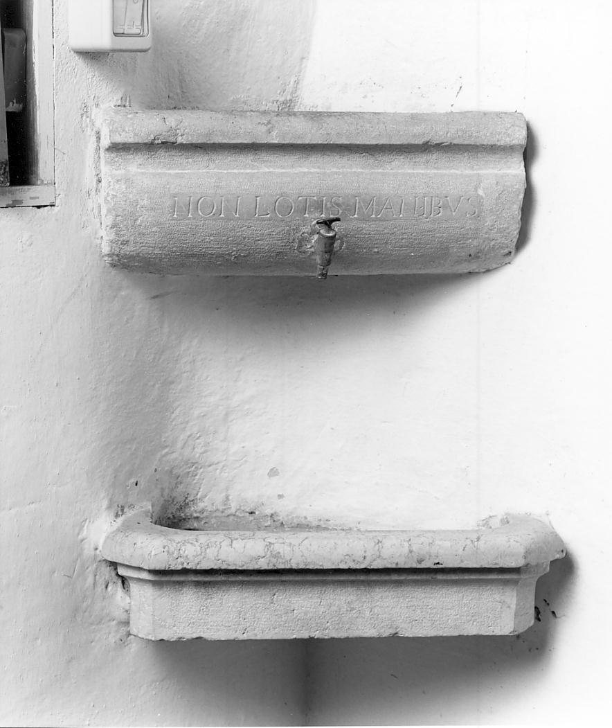 lavabo da sacrestia, insieme - ambito cremonese (prima metà sec. XVIII)