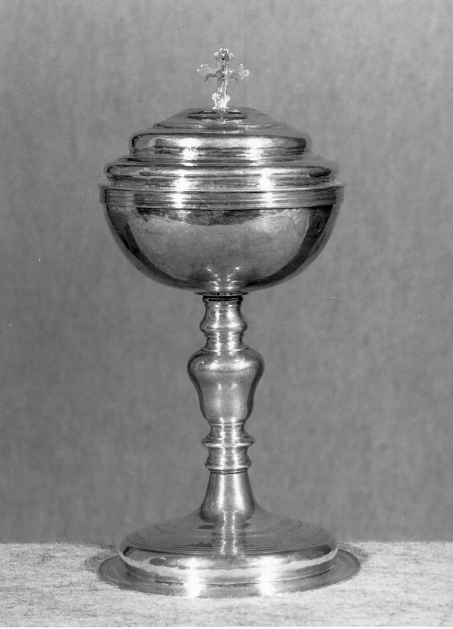 pisside - bottega mantovana (seconda metà sec. XVIII)