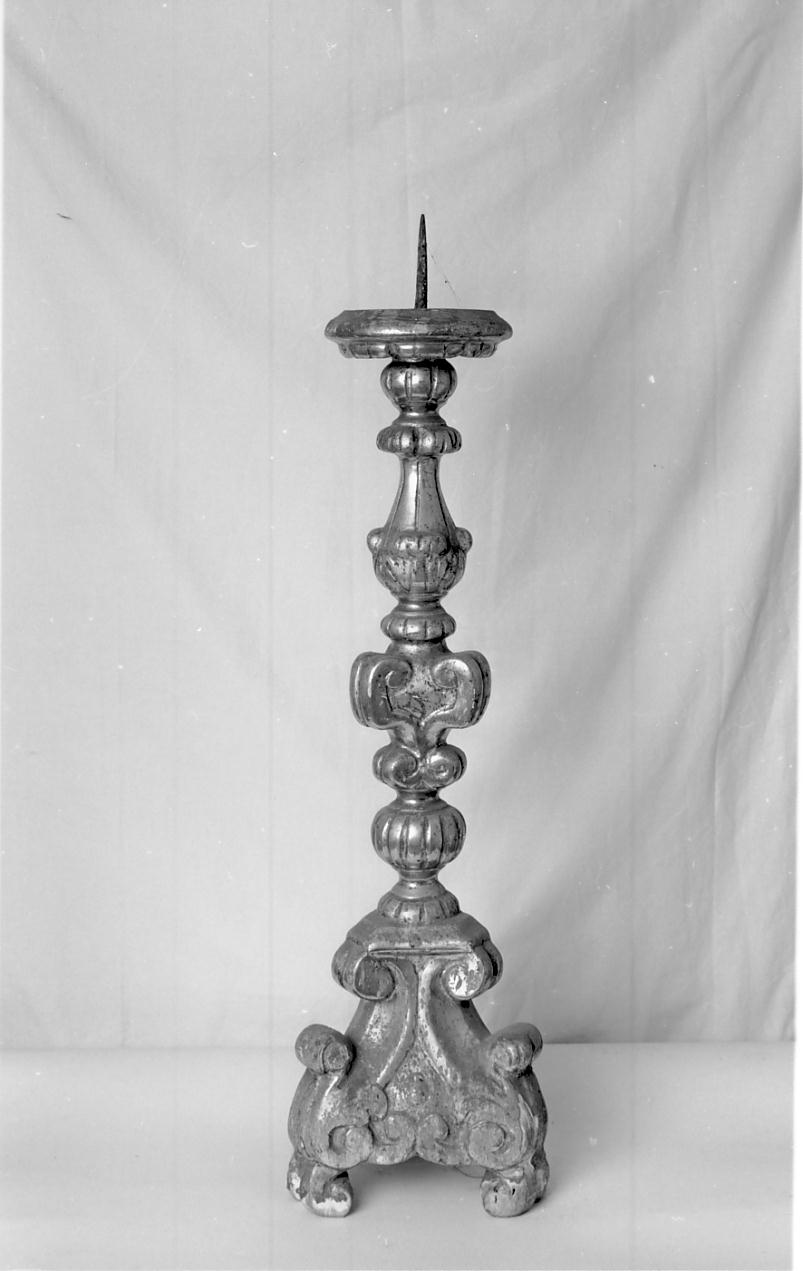 candeliere d'altare, serie - ambito lombardo (seconda metà sec. XVIII)