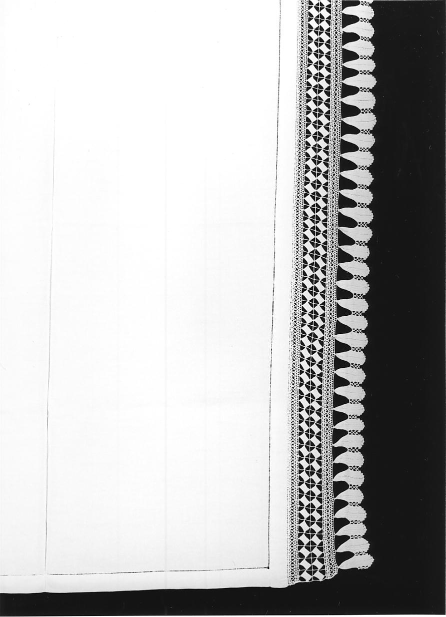 tovaglia d'altare, opera isolata di Ghidoni Speranza (secondo quarto sec. XX)