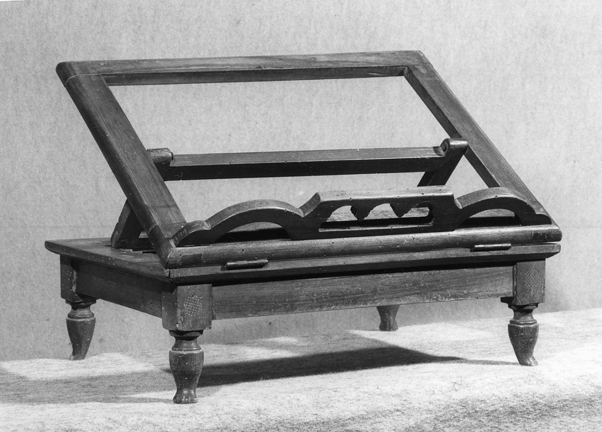 leggio d'altare - ambito mantovano (ultimo quarto sec. XIX)