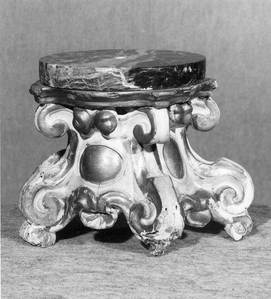 base - ambito mantovano (terzo quarto sec. XVIII)