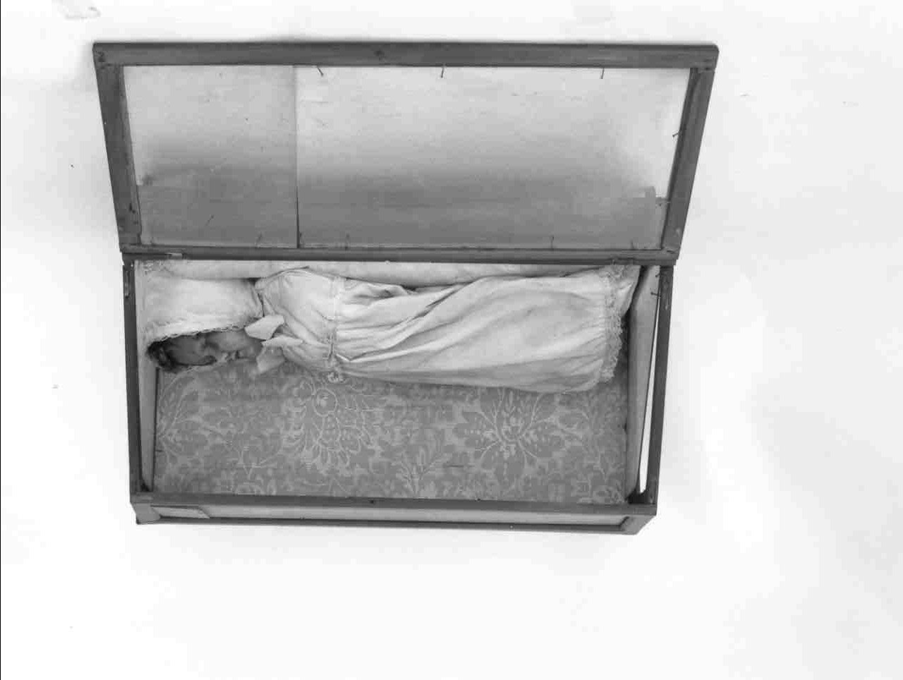 Maria Vergine bambina (statua, opera isolata) - ambito mantovano (prima metà sec. XX)