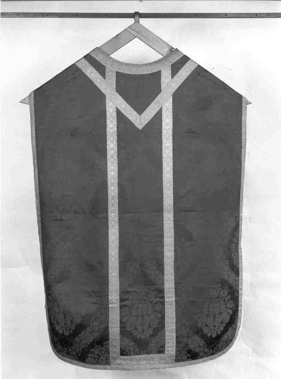 paramento liturgico, insieme - manifattura mantovana (fine/inizio secc. XIX/ XX)