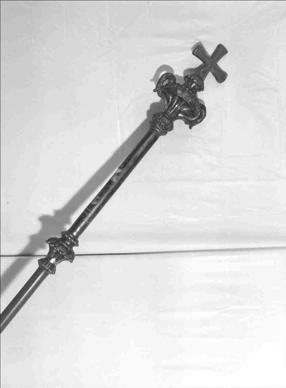 croce processionale, opera isolata - ambito mantovano (seconda metà sec. XVIII)