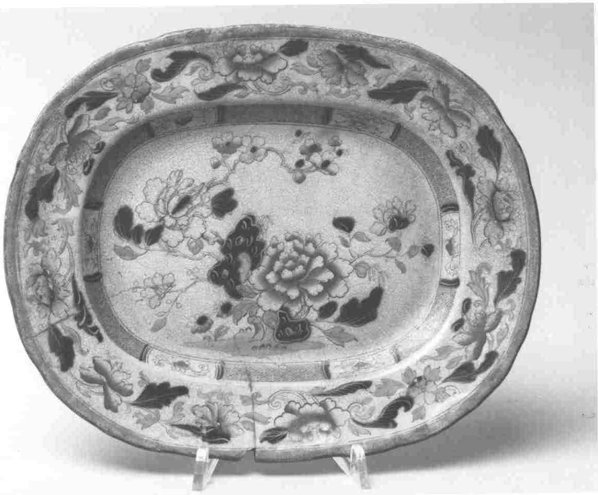 piatto da portata, opera isolata - manifattura inglese (metà sec. XIX)