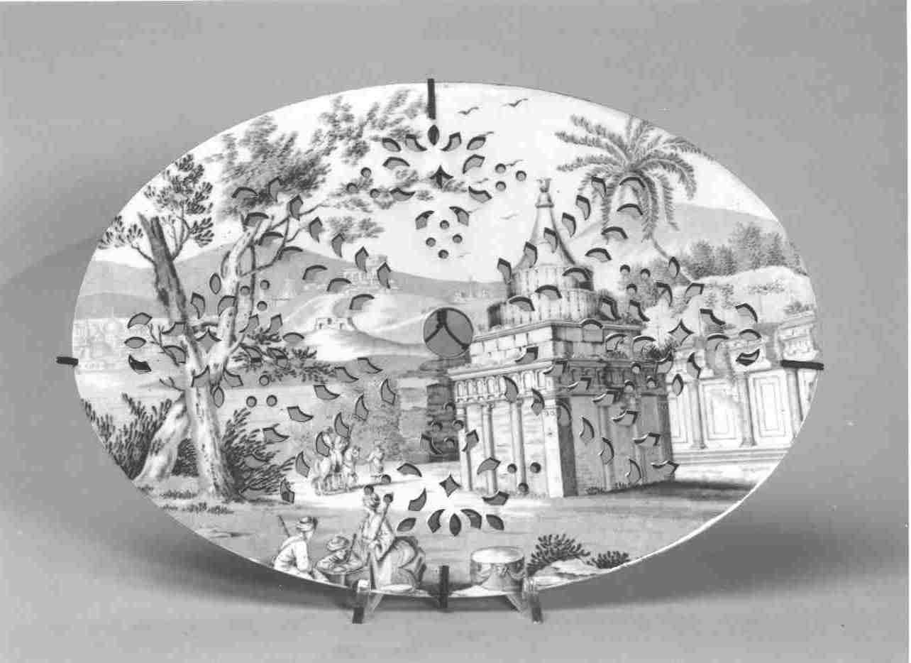 coperchio, opera isolata - manifattura inglese (prima metà sec. XIX)