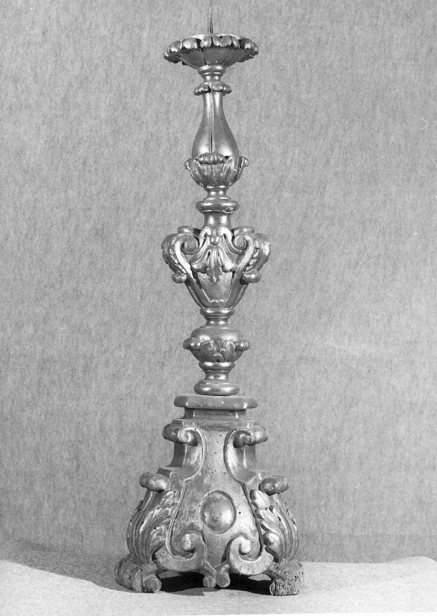 candeliere d'altare - ambito mantovano (seconda metà sec. XVIII)