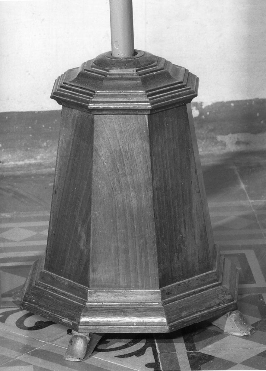 base - ambito mantovano (primo quarto sec. XX)