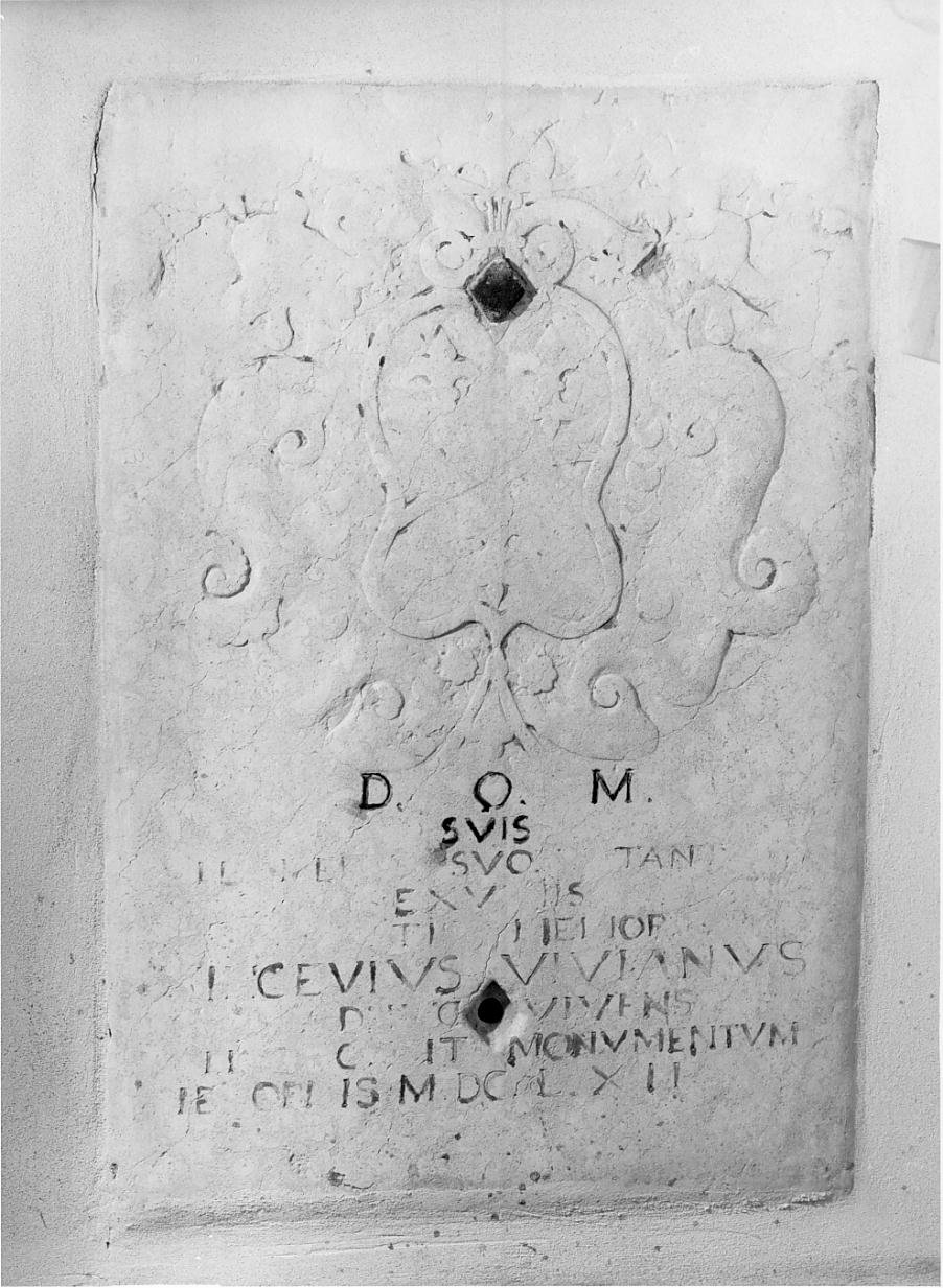 lapide tombale - ambito mantovano (sec. XVII)