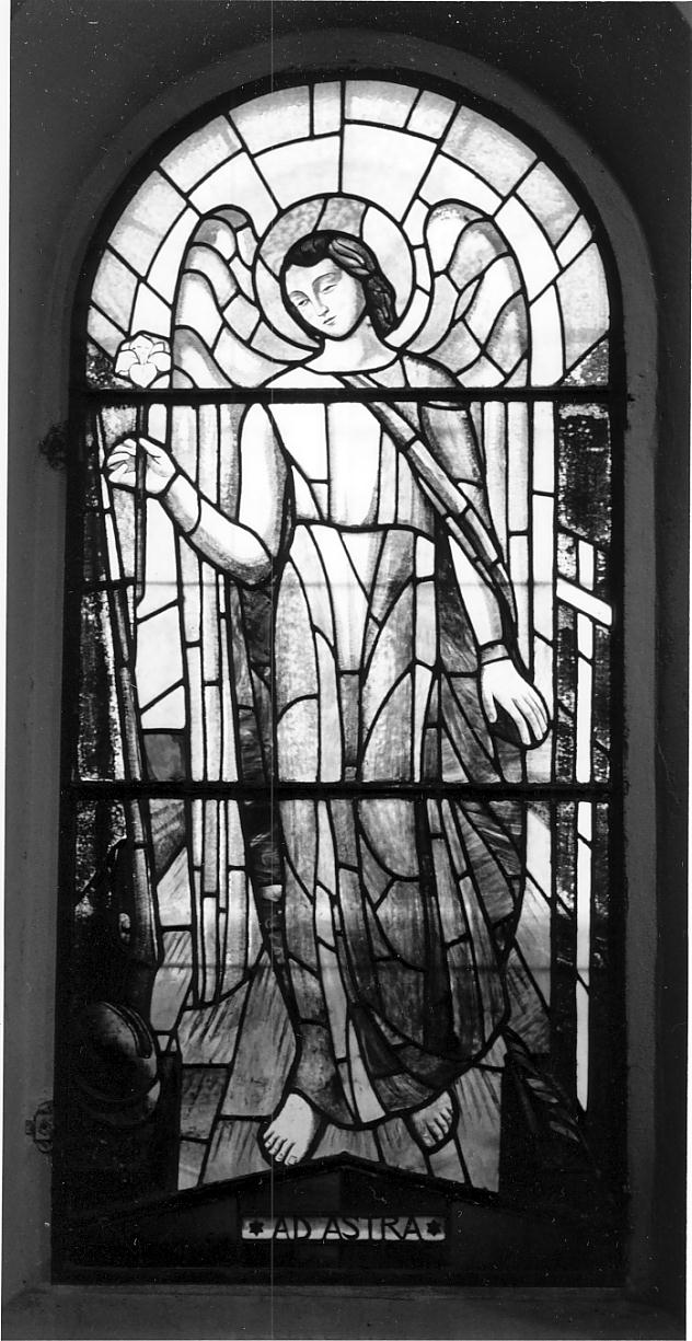 San Gabriele Arcangelo (vetrata, elemento d'insieme) di Moroni Giuseppe (sec. XX)