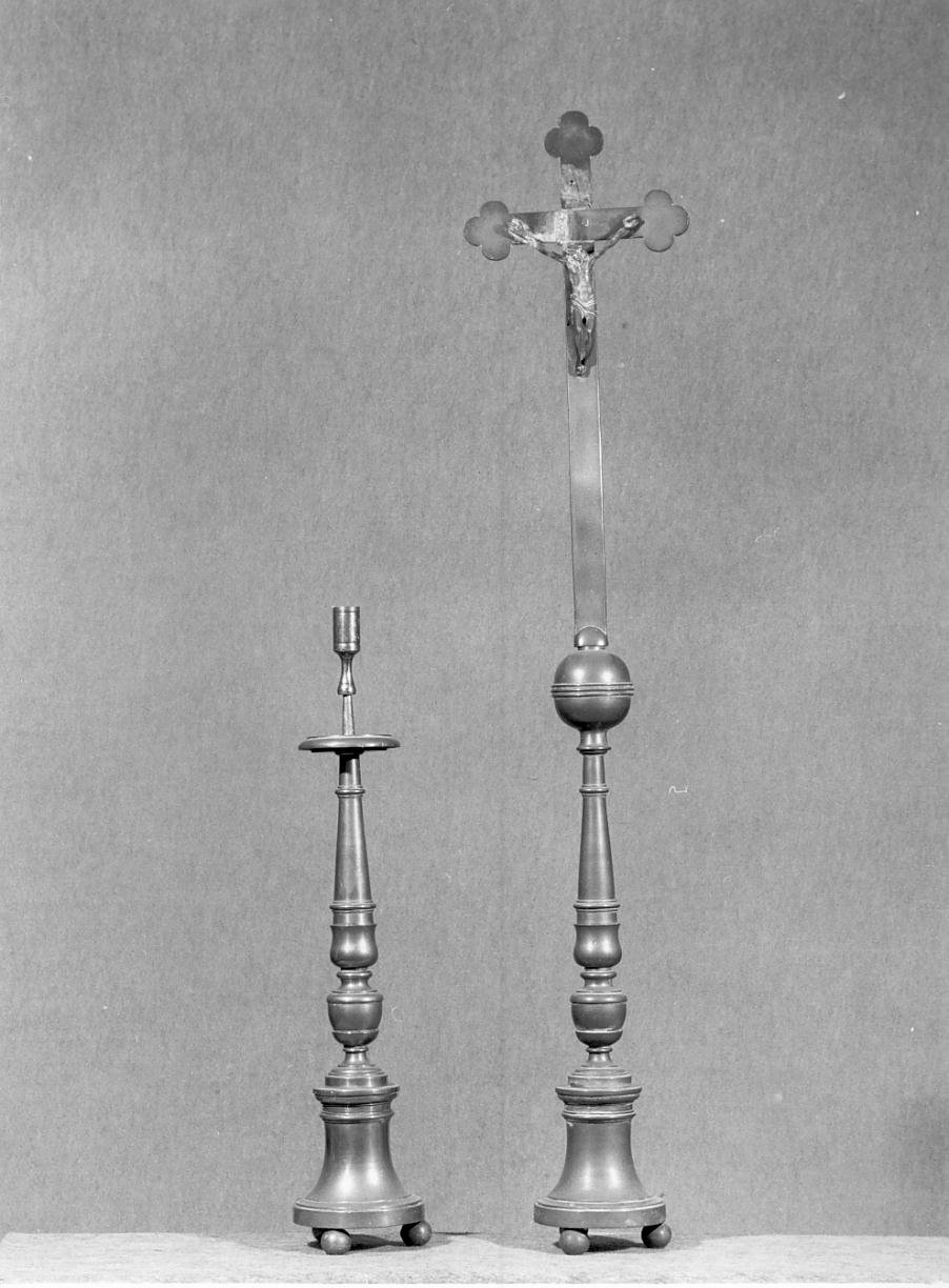 candeliere d'altare - ambito lombardo (sec. XIX)