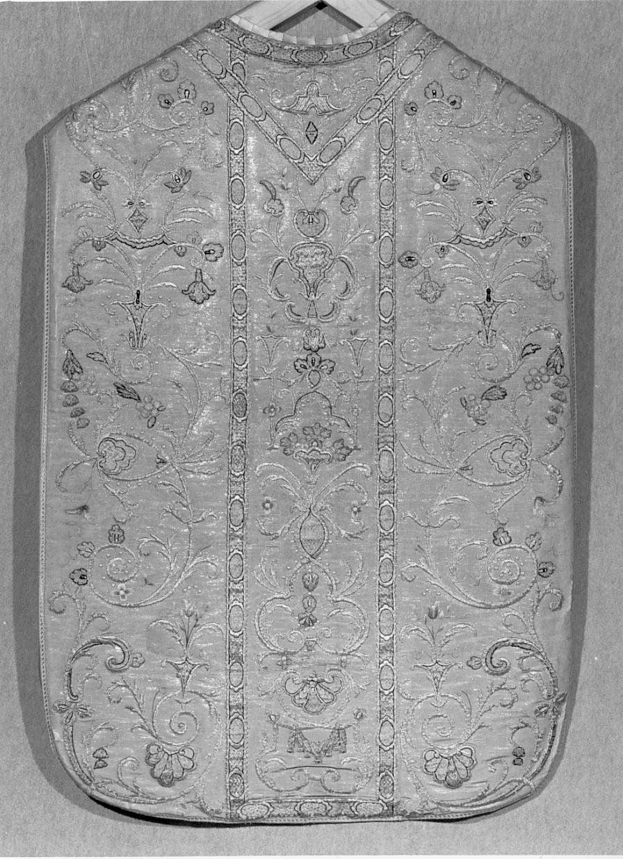 paramento liturgico - ambito lombardo (fine/inizio secc. XVIII/ XIX)