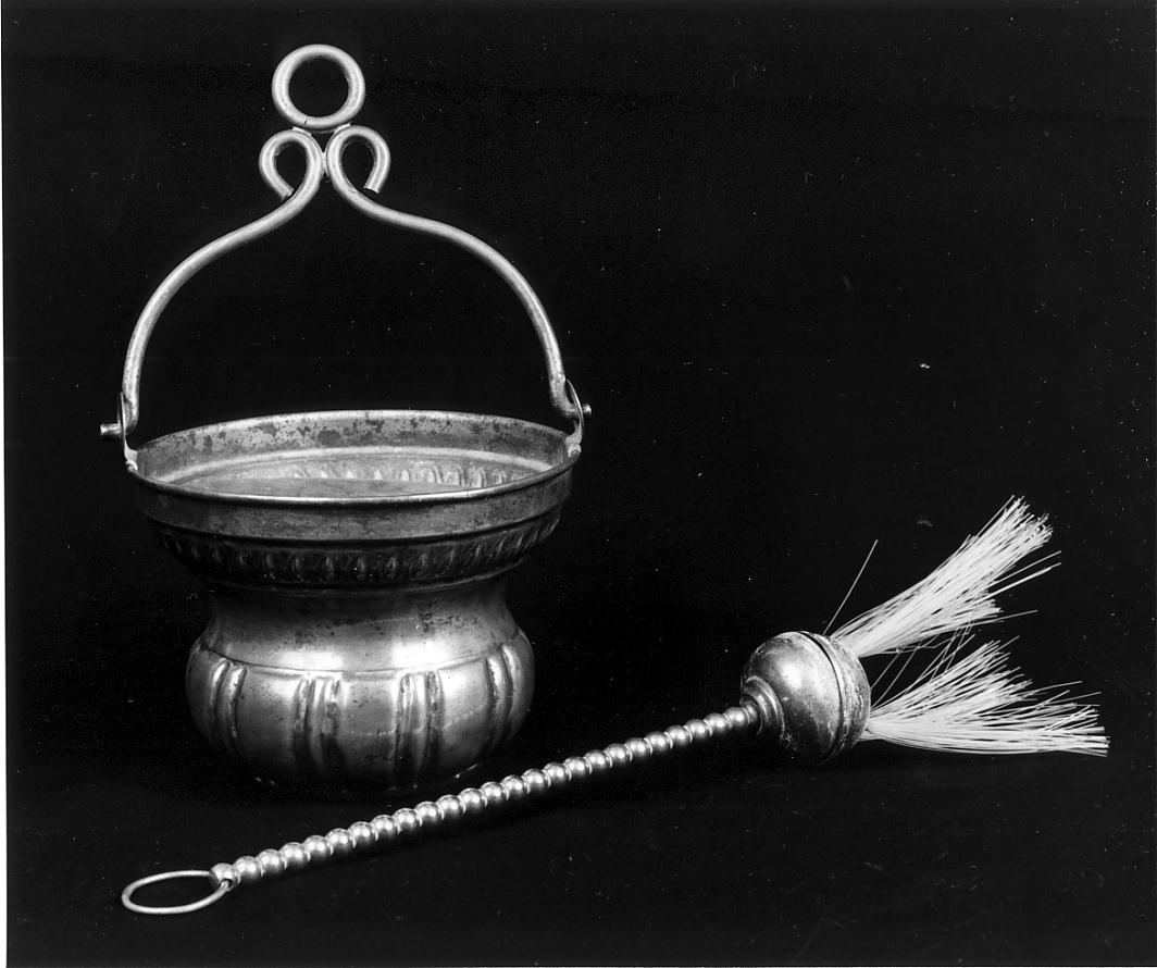 secchiello per l'acqua benedetta, insieme - ambito lombardo (prima metà sec. XX)