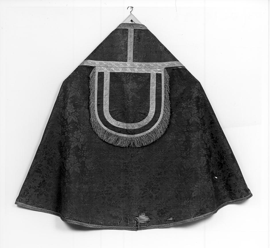 piviale, opera isolata - ambito veneto (seconda metà sec. XVIII)