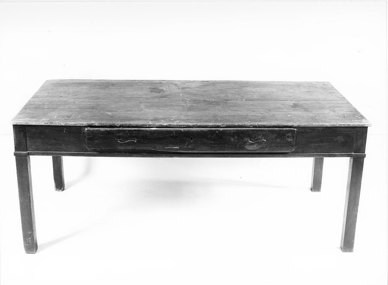 tavola, opera isolata - ambito mantovano (prima metà sec. XX)