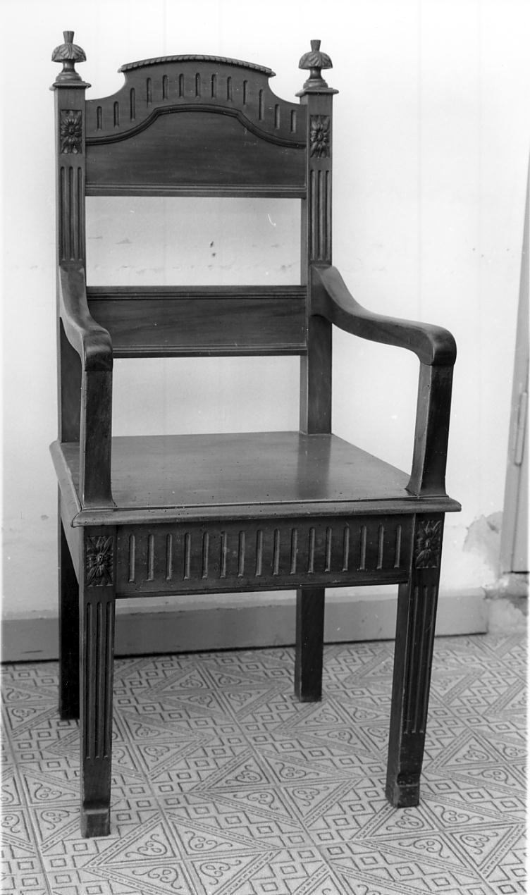 sedia - a braccioli, elemento d'insieme di Gallina ditta (bottega) (sec. XX)