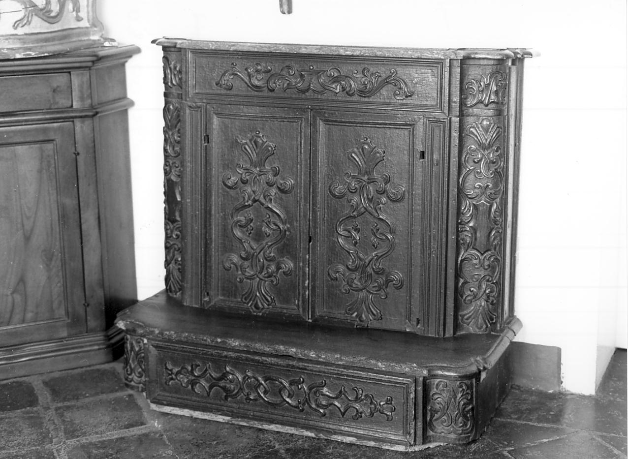 inginocchiatoio, opera isolata - ambito mantovano (prima metà sec. XVIII)