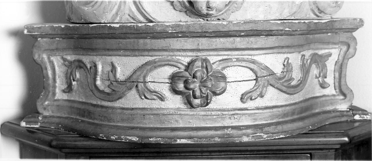 piedistallo di statua, opera isolata - ambito lombardo (metà sec. XVIII)
