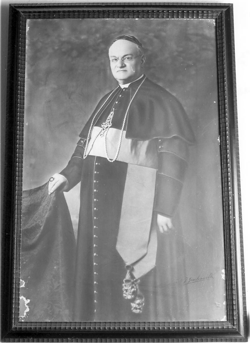 cornice, opera isolata - ambito lombardo (primo quarto sec. XX)