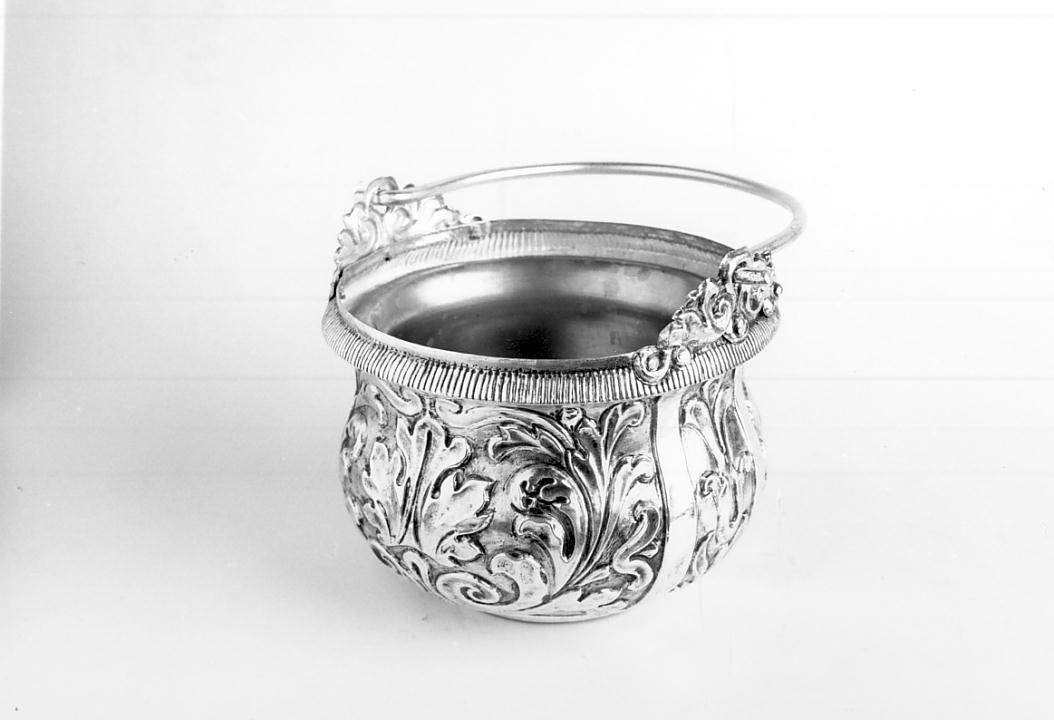 secchiello per l'acqua benedetta, opera isolata - ambito lombardo (primo quarto sec. XX)