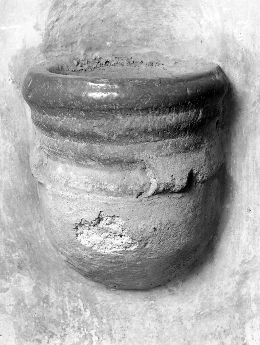 acquasantiera da parete, opera isolata - ambito lombardo (metà sec. XVIII)