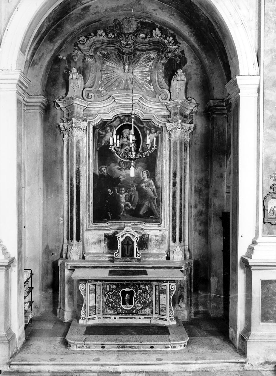 altare - a edicola, elemento d'insieme - ambito lombardo (secondo quarto sec. XVIII)