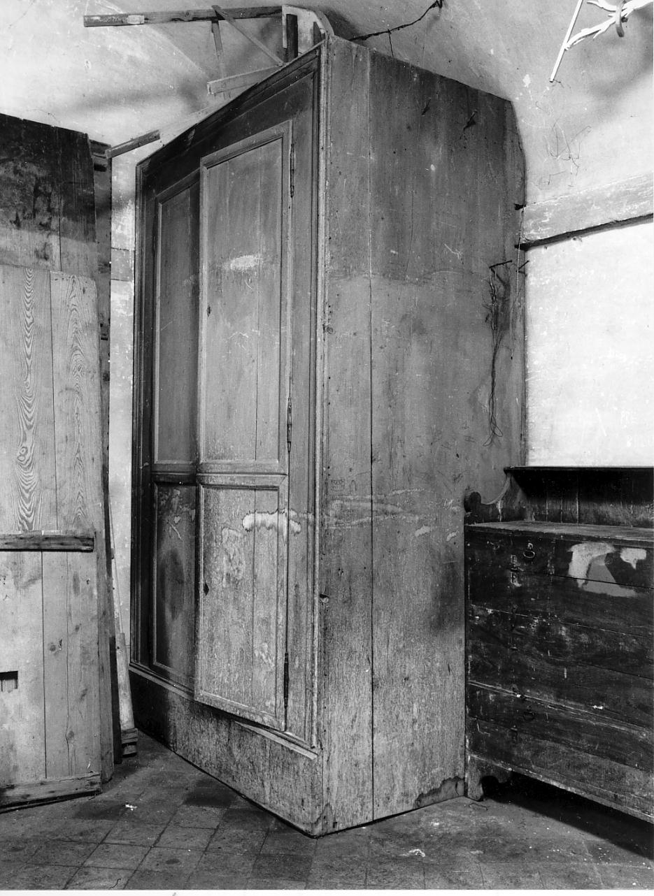 armadio, opera isolata - ambito lombardo (primo quarto sec. XIX)