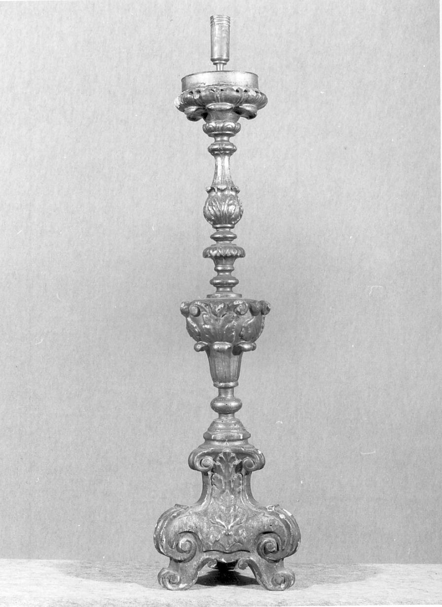 candeliere d'altare, serie - ambito mantovano (sec. XVIII)