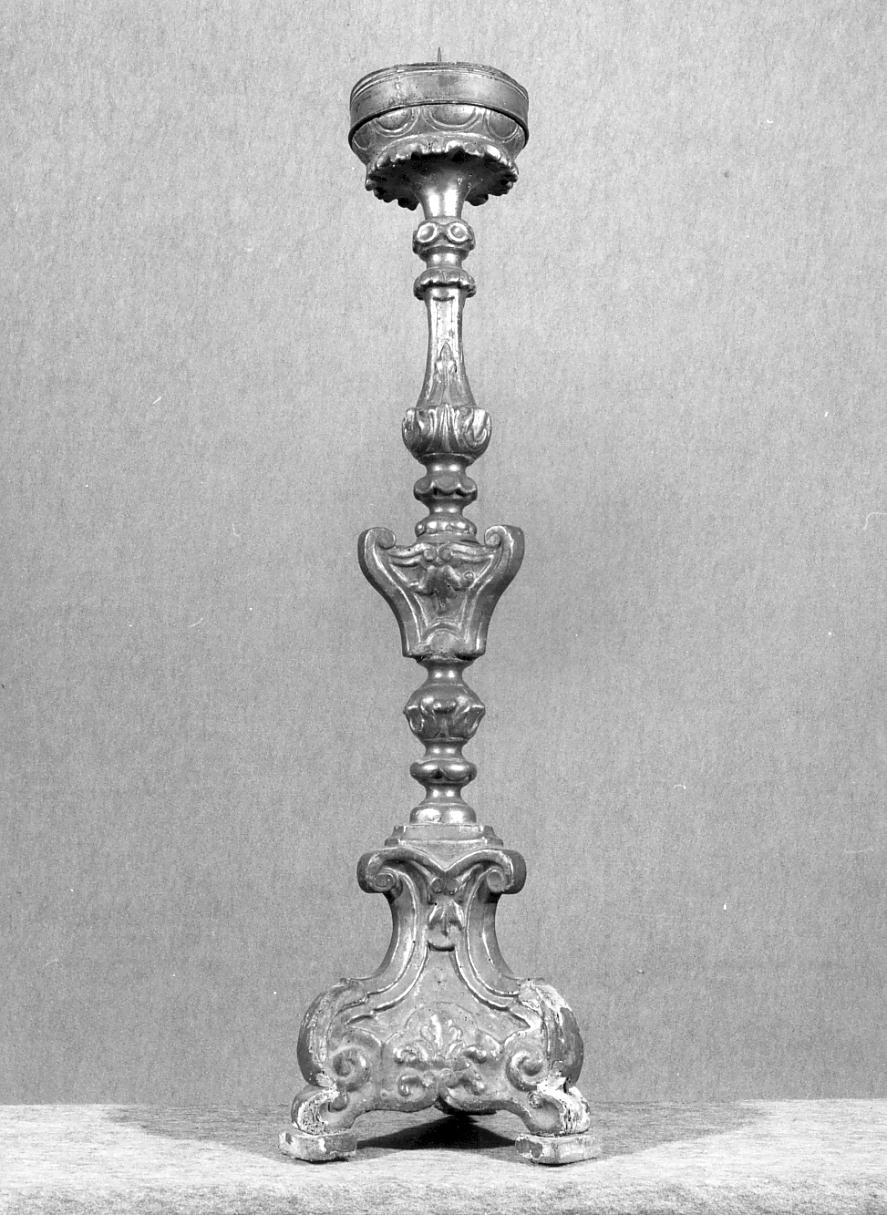 candeliere d'altare, serie - ambito mantovano (prima metà sec. XVIII)