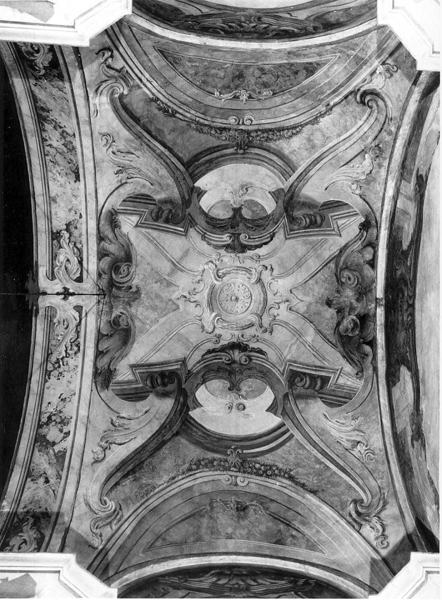 Quadratura architettonica (dipinto, elemento d'insieme) di Piucchetti De Lugano (sec. XVIII)